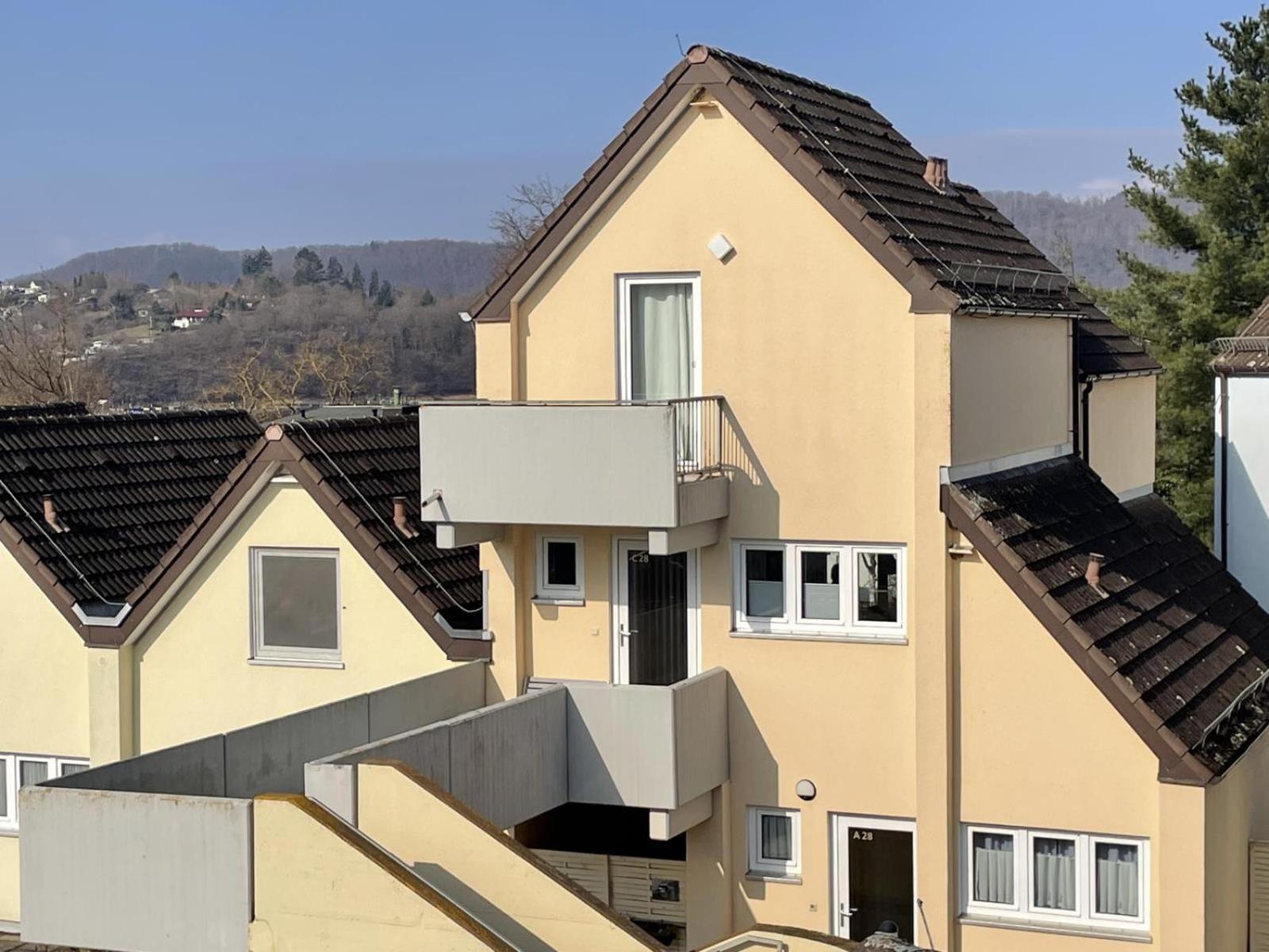 Gemutliche 93M2Fewo Mit 2 Schlafzimmern Und Seitlichem Seeblick Vom Balkon Scheid  Esterno foto